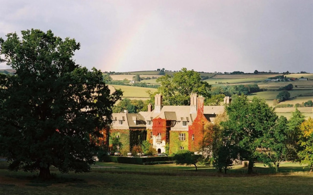 Llangoed Hall