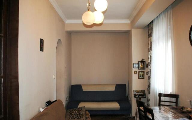 3 bedroom apartment completely -Best Vacation in Batumi