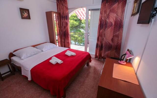 Ruz - Near Beach - 3 - SA 101