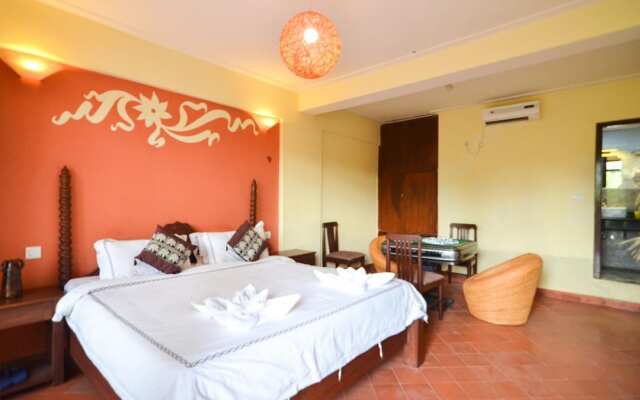 Hotel Homeland