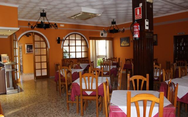 El Faisan C&R Hotel