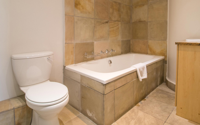 Mouille Point Village