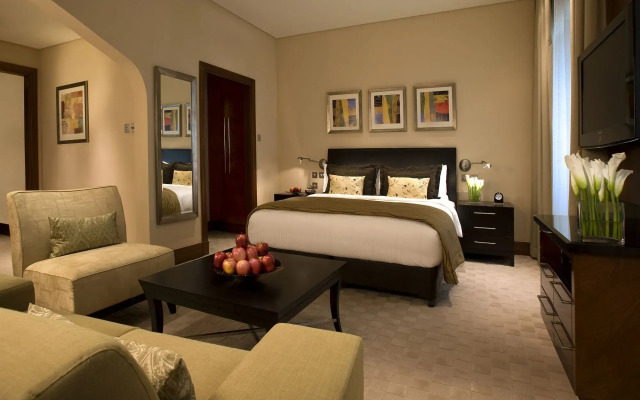 Shangri-La Hotel Apartments Qaryat Al Beri