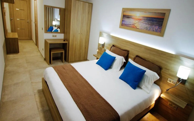 Hotel Marina di Lava