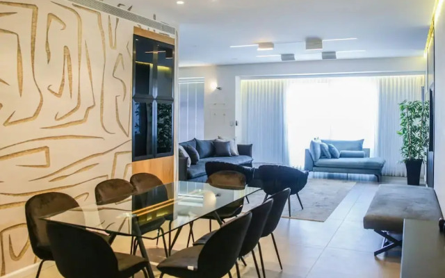YalaRent Midtown towers TLV