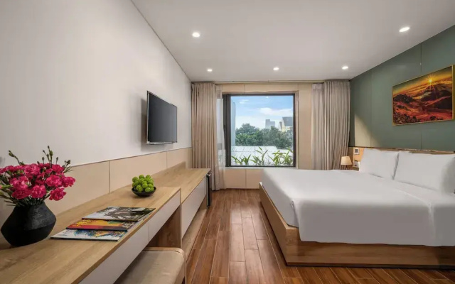 Happy House Hotel & Apartment