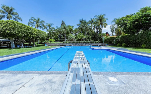 New house with pool and grill area