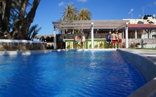 Zeus Hotels Palm Beach