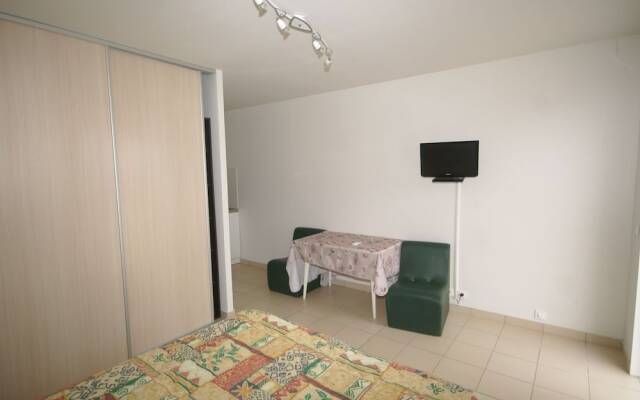 Quiet Apartment in Aregno by the Sea