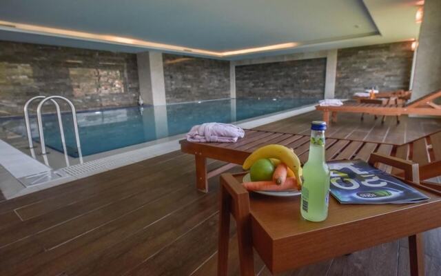 Heybeli̇ Garden