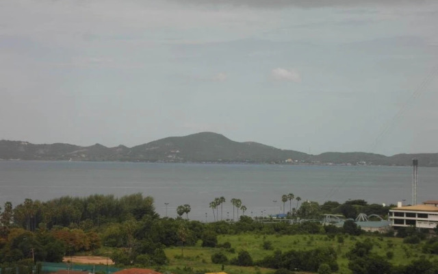 View Talay Vt1b F4 R193 - Fully Equiped Apartment Suite