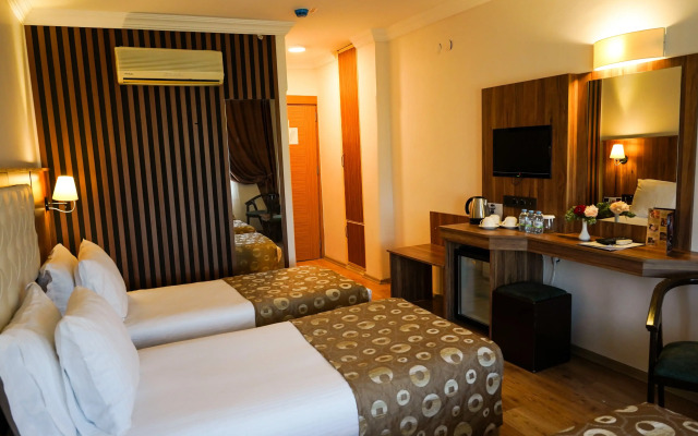 Emin Koçak Thermal & Spa - Convention Center