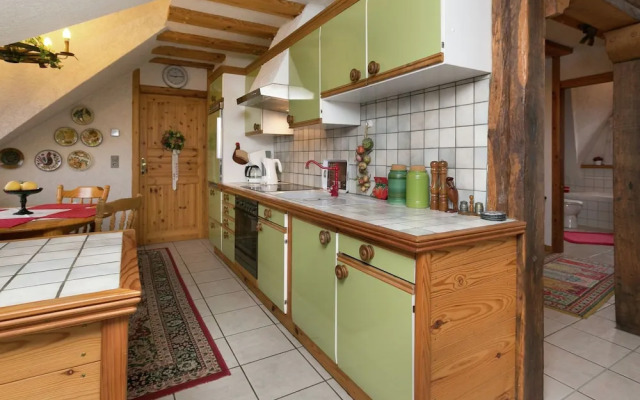 Warm Apartment In Bombogen With Private Parking