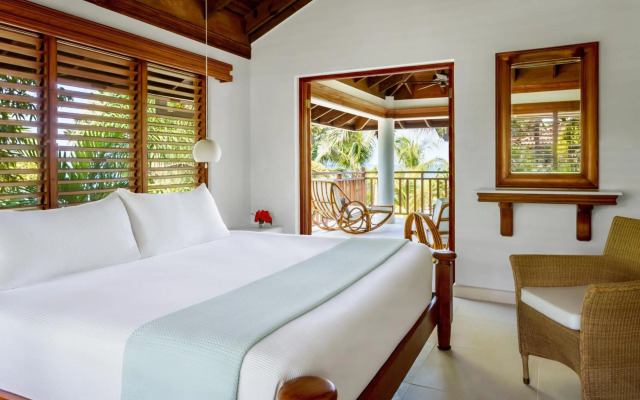 Couples Swept Away All Inclusive