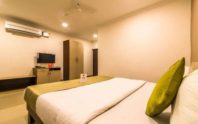 OYO 10039 Nisu Beach Hotel