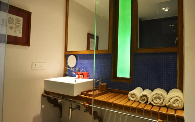 The Sky Imperial Aarivaa Luxury Homestay