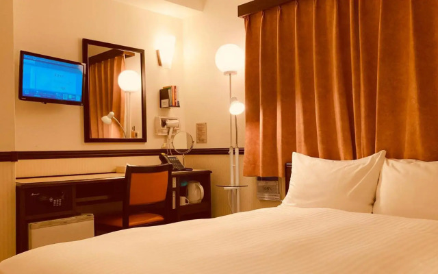 Toyoko Inn Shin Osaka Chuo Honkan