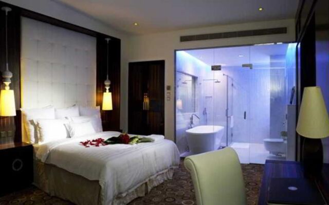 Ista Suites Seef