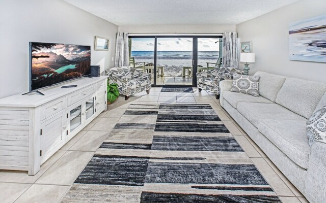 Pirate Cove Villa 117  by Best Beach Getaways