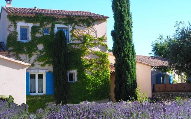 Le Clos Des Lavandes