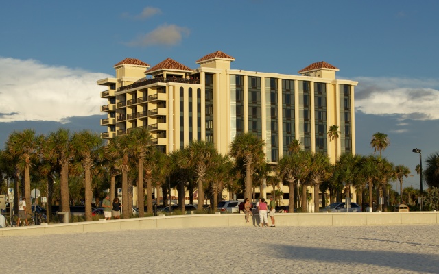 Pier House 60 Clearwater Beach Marina Hotel