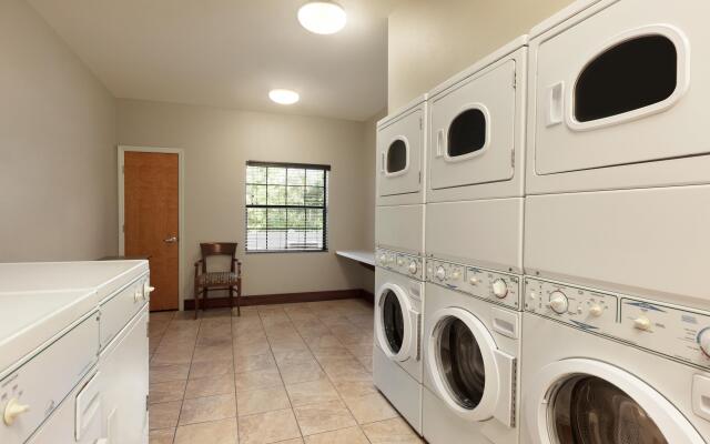 Staybridge Suites Tampa East - Brandon by IHG