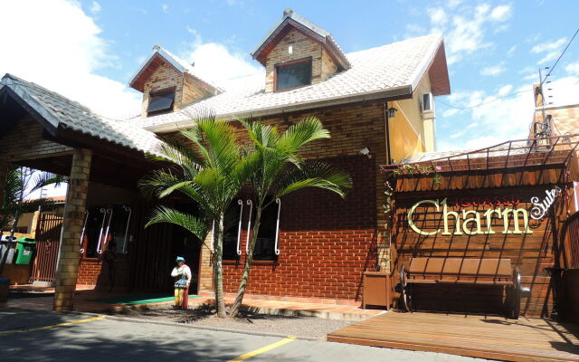 Charm Iguassu Suites Pousada