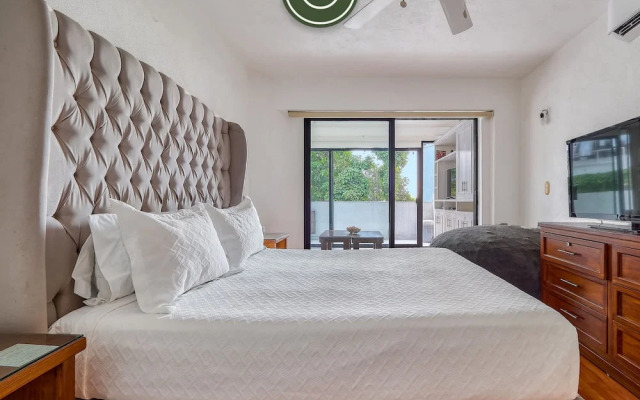 Vamar T1 121 in Puerto Vallarta