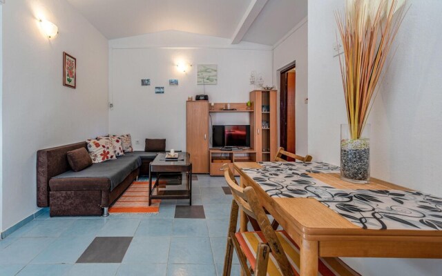 Awesome Apartment in Vir With Wifi and 2 Bedrooms
