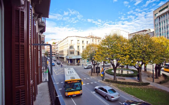 Girona Central Suites