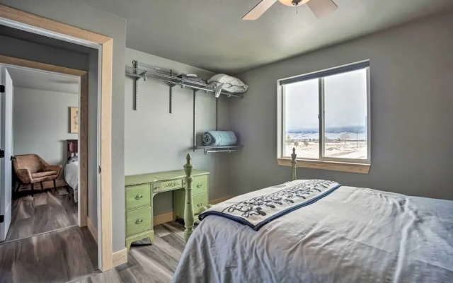 Spacious Saratoga Condo w/ Mountain Views!