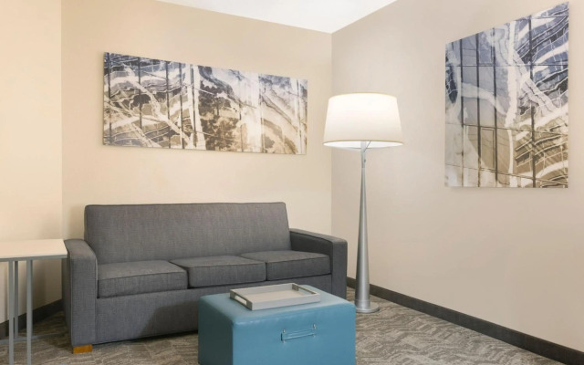 SpringHill Suites by Marriott Newark Liberty International