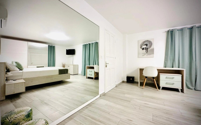 Villas TROPICAL & EXOTIC, 6 chambres avec piscine, jacuzzi