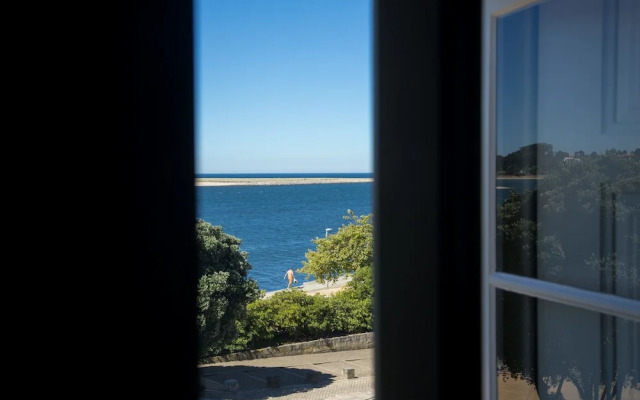 Duas Portas Townhouse