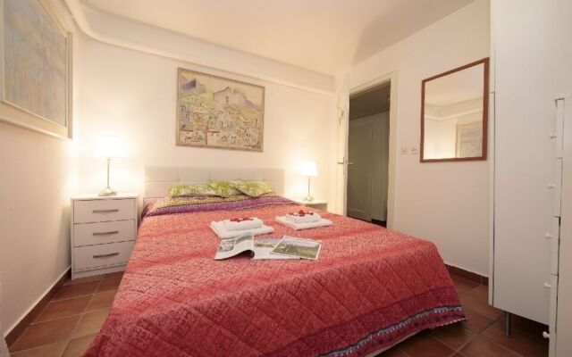 Casa Maxima