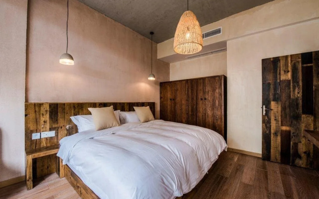 Go Native Downtown House Ningbo