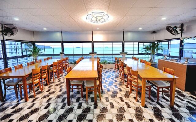 Arise Hotel
