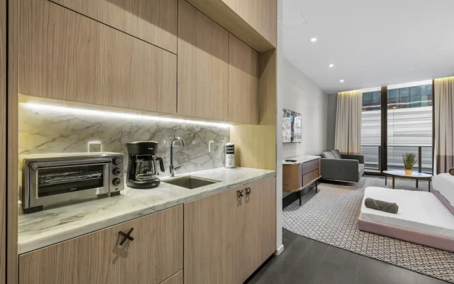 SLS Lux King Suite