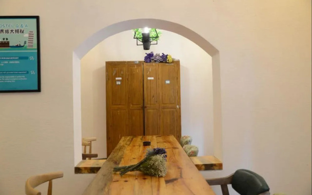 Qiandaohu Blue Mountain Youth Hostel