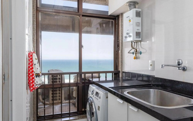 Pé na areia - 3 qts - condomínio fechado