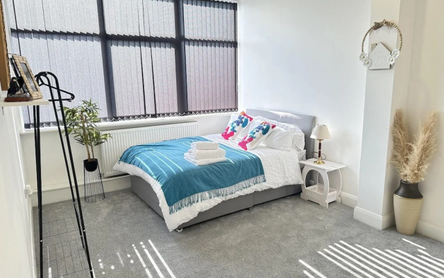 Dudley Delightful Apartment With 2 Bedrooms