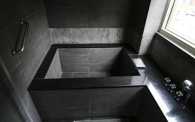 CHECK inn Express Taipei YongKang