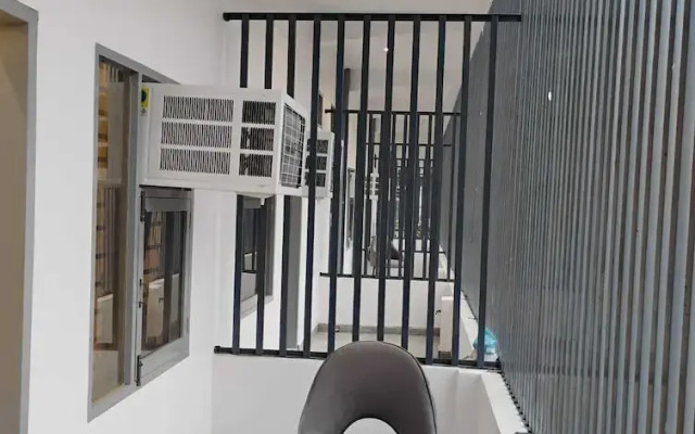 Aastha Guest House