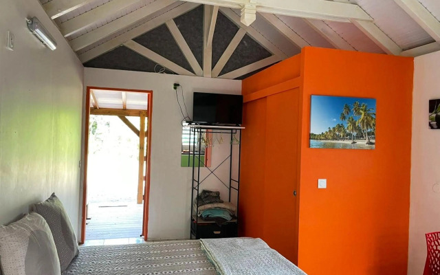 Bungalow d'une chambre avec jardin et wifi a Petit Bourg