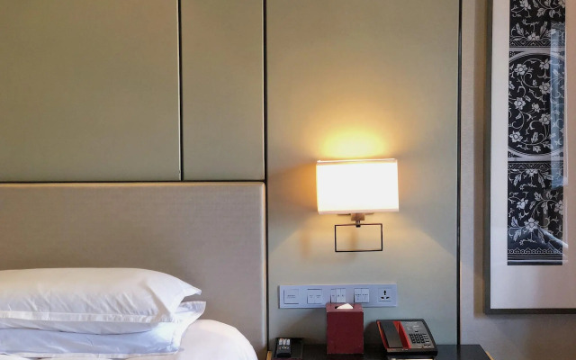 Cheery Dragon Canal Hotel Hangzhou