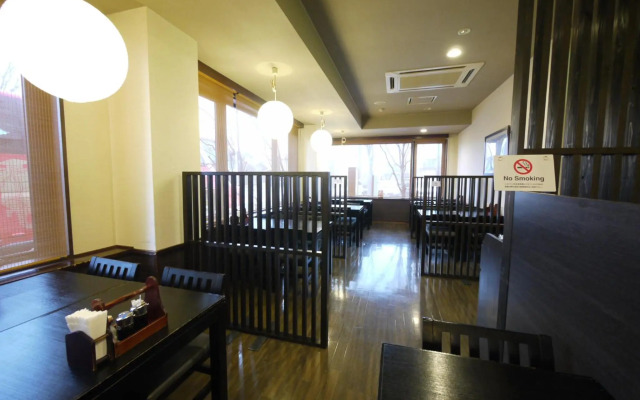 Hotel Route-Inn Court Yamanashi