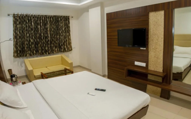 Hotel Kalpana Palace