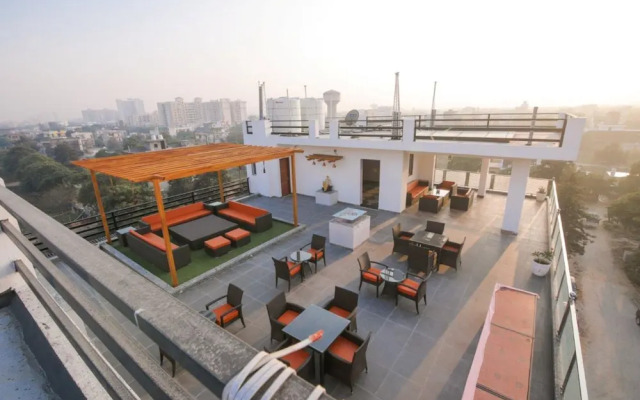 Amit House