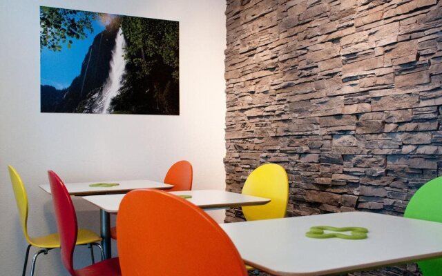 Valley Hostel