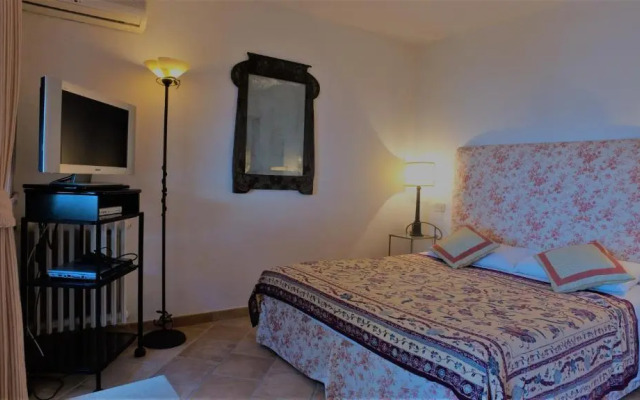Villa Mondo Suites